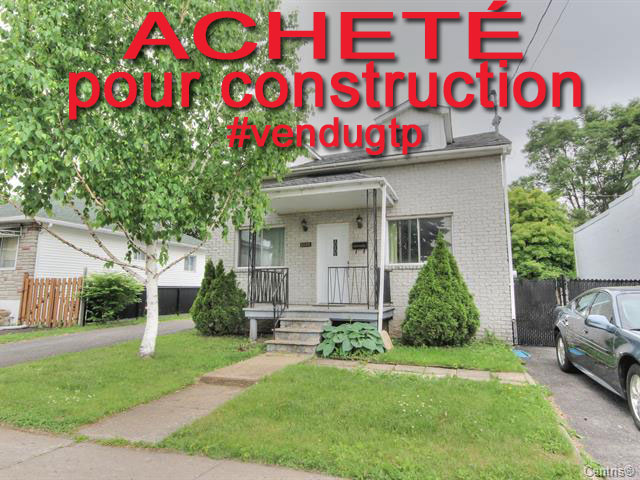 Acheté pour construction triplex